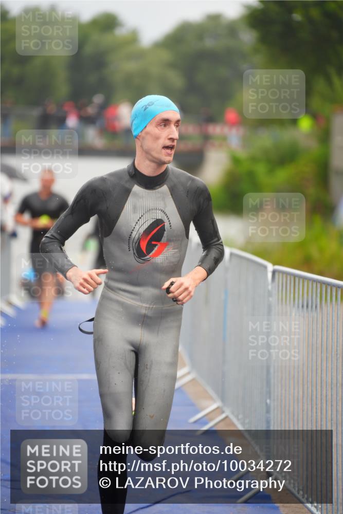 30.08.2026 - Elbe Triathlon Hamburg LAZAROV Photography http://msf.ph/oto/10034272 30.08.2026 08:57:21 Schwimmen 419, 467, 492, 575, 616 meine-sportfotos.de