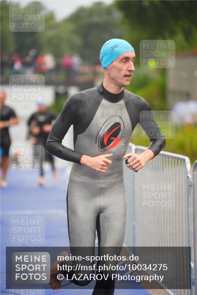 30.08.2026 - Elbe Triathlon Hamburg LAZAROV Photography http://msf.ph/oto/10034275 30.08.2026 08:57:21 Schwimmen 419, 467, 492, 575, 616 meine-sportfotos.de
