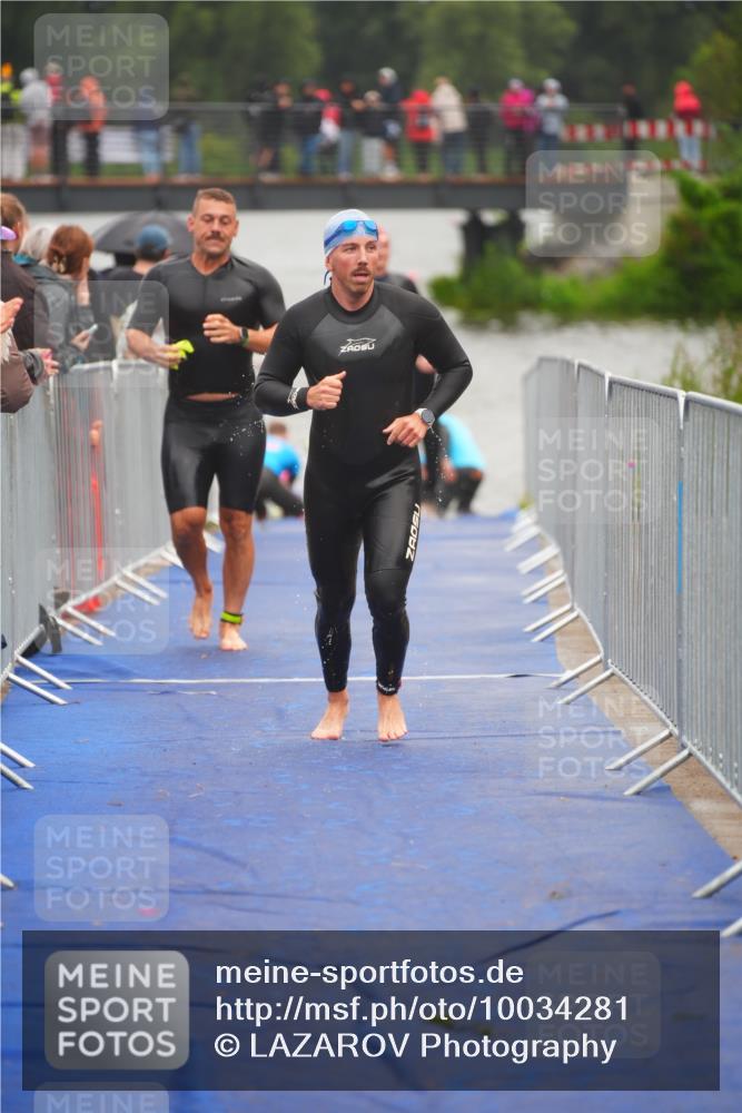 30.08.2026 - Elbe Triathlon Hamburg LAZAROV Photography http://msf.ph/oto/10034281 30.08.2026 08:57:24 Schwimmen 419, 467, 492, 575, 616 meine-sportfotos.de