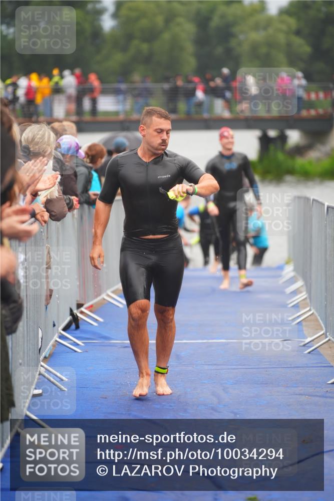 30.08.2026 - Elbe Triathlon Hamburg LAZAROV Photography http://msf.ph/oto/10034294 30.08.2026 08:57:26 Schwimmen 403, 419, 467, 492, 575, 616 meine-sportfotos.de