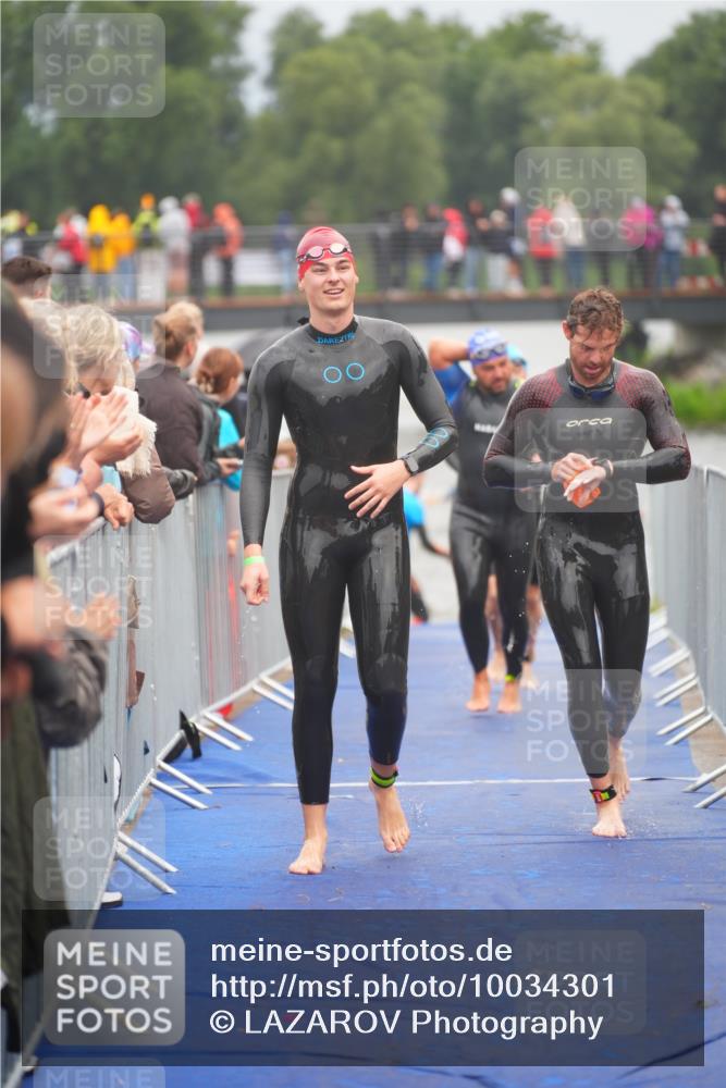 30.08.2026 - Elbe Triathlon Hamburg LAZAROV Photography http://msf.ph/oto/10034301 30.08.2026 08:57:32 Schwimmen 403, 410, 419, 467, 483, 499, 575 meine-sportfotos.de