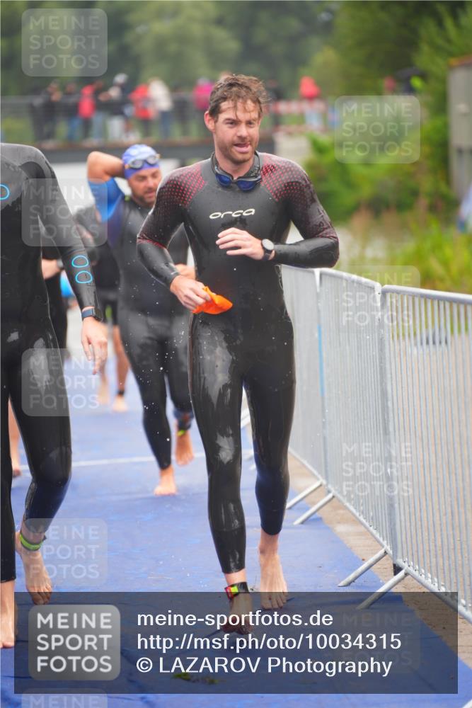 30.08.2026 - Elbe Triathlon Hamburg LAZAROV Photography http://msf.ph/oto/10034315 30.08.2026 08:57:34 Schwimmen 403, 410, 419, 452, 467, 483, 499, 575 meine-sportfotos.de
