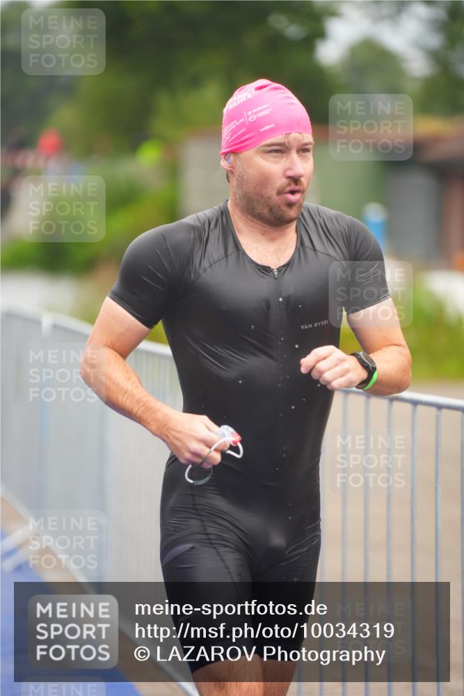 30.08.2026 - Elbe Triathlon Hamburg LAZAROV Photography http://msf.ph/oto/10034319 30.08.2026 08:57:40 Schwimmen 403, 410, 419, 452, 483, 499, 639 meine-sportfotos.de