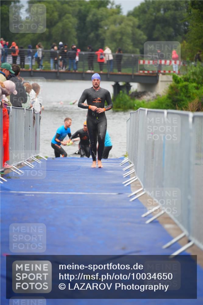 30.08.2026 - Elbe Triathlon Hamburg LAZAROV Photography http://msf.ph/oto/10034650 30.08.2026 08:59:31 Schwimmen 437, 497, 552, 567, 571, 600 meine-sportfotos.de