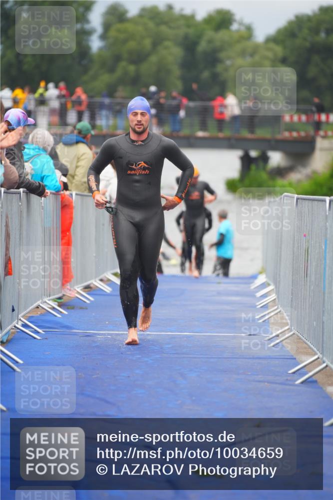 30.08.2026 - Elbe Triathlon Hamburg LAZAROV Photography http://msf.ph/oto/10034659 30.08.2026 08:59:34 Schwimmen 437, 552, 567, 571, 600 meine-sportfotos.de