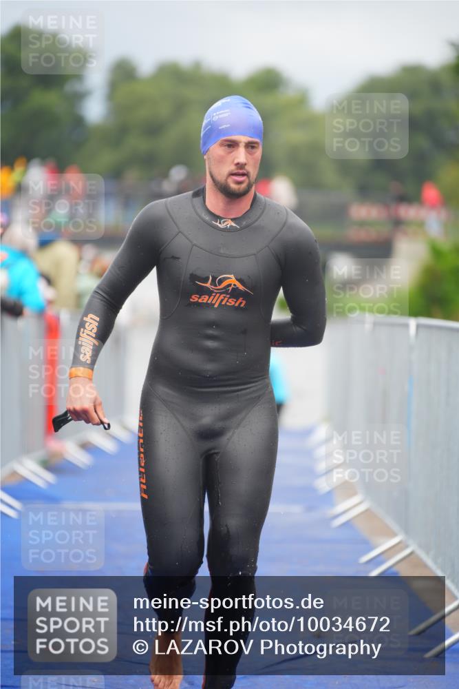 30.08.2026 - Elbe Triathlon Hamburg LAZAROV Photography http://msf.ph/oto/10034672 30.08.2026 08:59:37 Schwimmen 437, 552, 571, 597, 600 meine-sportfotos.de