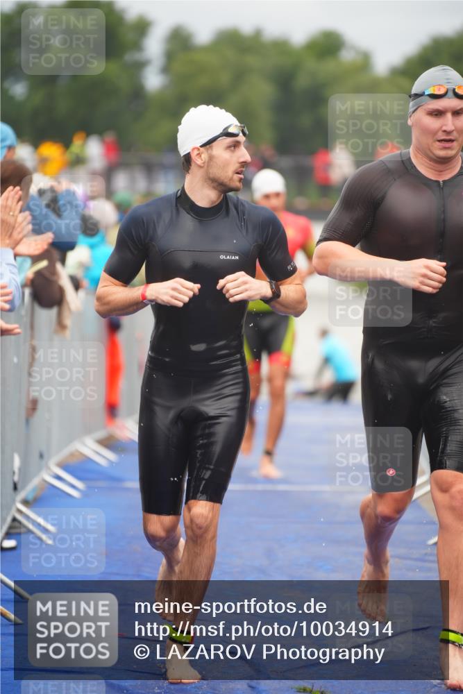 30.08.2026 - Elbe Triathlon Hamburg LAZAROV Photography http://msf.ph/oto/10034914 30.08.2026 09:01:03 Schwimmen 418, 519, 524, 540, 584, 588, 609, 634, 643 meine-sportfotos.de