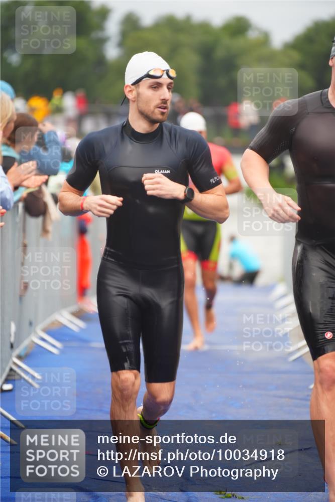 30.08.2026 - Elbe Triathlon Hamburg LAZAROV Photography http://msf.ph/oto/10034918 30.08.2026 09:01:04 Schwimmen 418, 519, 524, 540, 584, 588, 609, 634, 643 meine-sportfotos.de