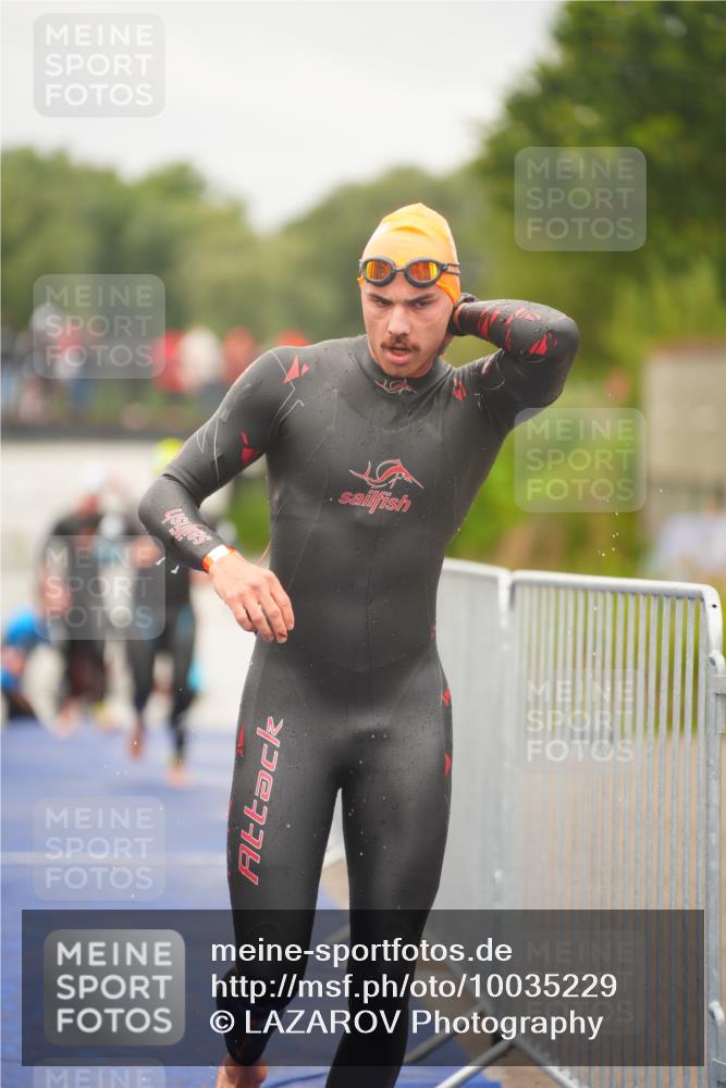 30.08.2026 - Elbe Triathlon Hamburg LAZAROV Photography http://msf.ph/oto/10035229 30.08.2026 09:02:51 Schwimmen 408, 439, 462, 525, 617, 771 meine-sportfotos.de