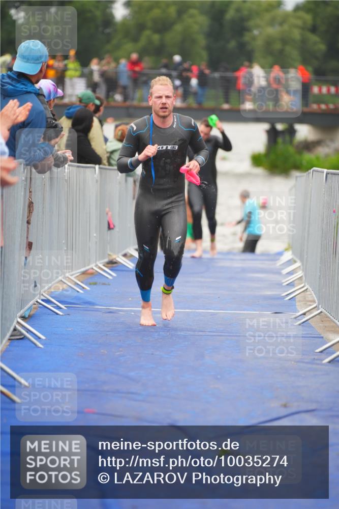 30.08.2026 - Elbe Triathlon Hamburg LAZAROV Photography http://msf.ph/oto/10035274 30.08.2026 09:03:01 Schwimmen 408, 439, 462, 525, 557, 621, 771 meine-sportfotos.de
