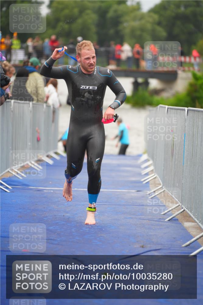 30.08.2026 - Elbe Triathlon Hamburg LAZAROV Photography http://msf.ph/oto/10035280 30.08.2026 09:03:01 Schwimmen 408, 439, 462, 525, 557, 621, 771 meine-sportfotos.de
