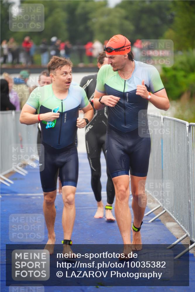 30.08.2026 - Elbe Triathlon Hamburg LAZAROV Photography http://msf.ph/oto/10035382 30.08.2026 09:03:24 Schwimmen 475, 513, 583, 618, 633, 718, 968 meine-sportfotos.de