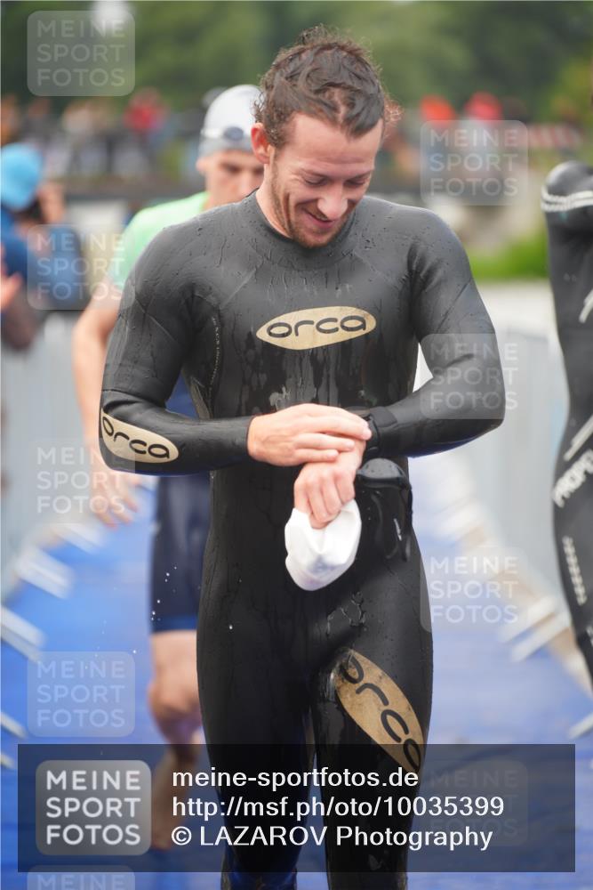 30.08.2026 - Elbe Triathlon Hamburg LAZAROV Photography http://msf.ph/oto/10035399 30.08.2026 09:03:26 Schwimmen 475, 513, 538, 583, 618, 633, 718, 968 meine-sportfotos.de