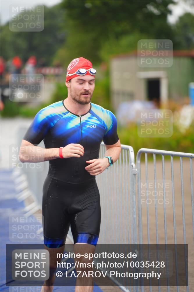 30.08.2026 - Elbe Triathlon Hamburg LAZAROV Photography http://msf.ph/oto/10035428 30.08.2026 09:03:33 Schwimmen 475, 513, 538, 550, 583, 618, 633 meine-sportfotos.de
