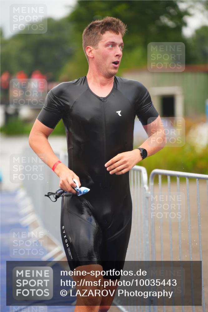 30.08.2026 - Elbe Triathlon Hamburg LAZAROV Photography http://msf.ph/oto/10035443 30.08.2026 09:03:36 Schwimmen 475, 513, 538, 550, 583, 618, 633 meine-sportfotos.de