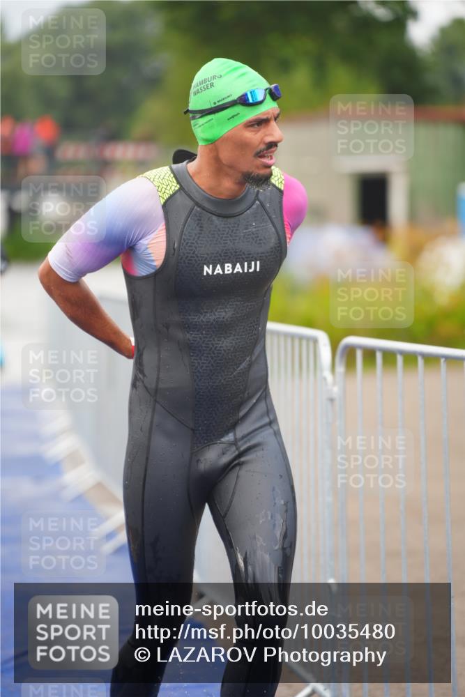 30.08.2026 - Elbe Triathlon Hamburg LAZAROV Photography http://msf.ph/oto/10035480 30.08.2026 09:03:47 Schwimmen 550, 560, 565, 632 meine-sportfotos.de