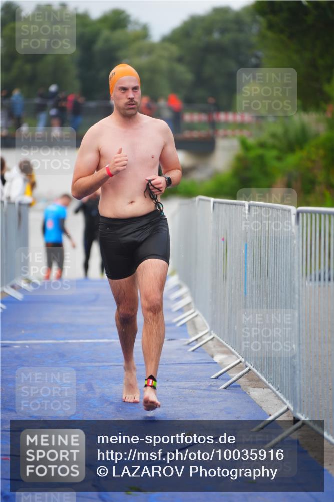 30.08.2026 - Elbe Triathlon Hamburg LAZAROV Photography http://msf.ph/oto/10035916 30.08.2026 09:05:37 Schwimmen 503, 558, 578, 581 meine-sportfotos.de