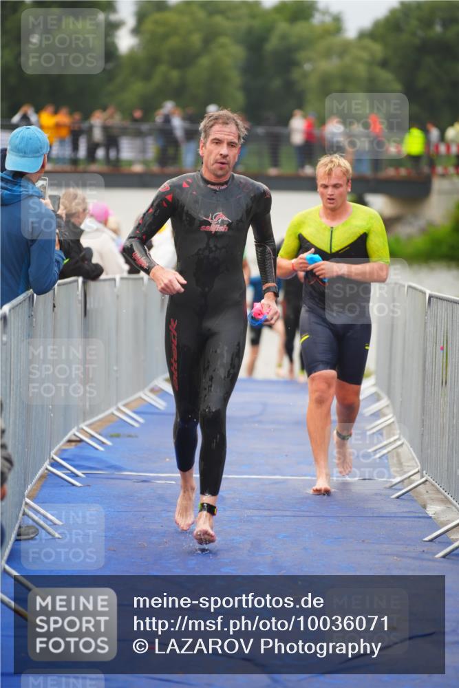 30.08.2026 - Elbe Triathlon Hamburg LAZAROV Photography http://msf.ph/oto/10036071 30.08.2026 09:06:35 Schwimmen 570, 580, 589, 590, 683, 705, 732, 773 meine-sportfotos.de