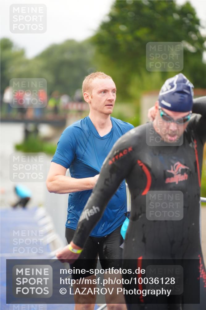 30.08.2026 - Elbe Triathlon Hamburg LAZAROV Photography http://msf.ph/oto/10036128 30.08.2026 09:06:45 Schwimmen 570, 580, 589, 590, 620, 665, 732 meine-sportfotos.de