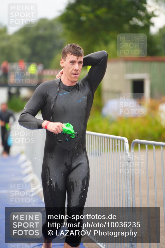 30.08.2026 - Elbe Triathlon Hamburg LAZAROV Photography http://msf.ph/oto/10036235 30.08.2026 09:07:25 Schwimmen 640, 663, 668, 756 meine-sportfotos.de