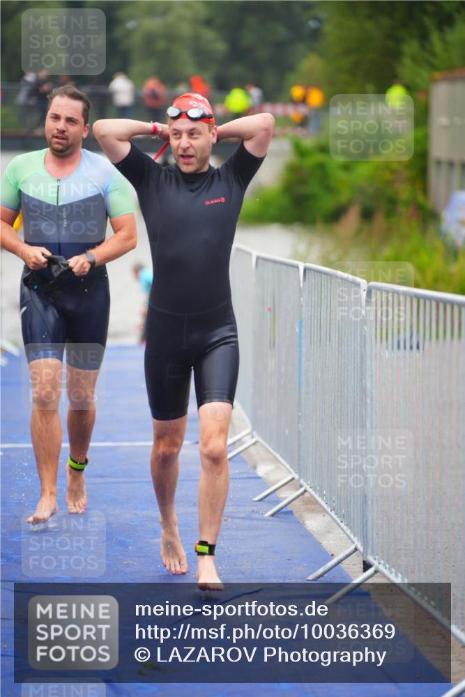 30.08.2026 - Elbe Triathlon Hamburg LAZAROV Photography http://msf.ph/oto/10036369 30.08.2026 09:08:09 Schwimmen 479, 553, 572, 638 meine-sportfotos.de