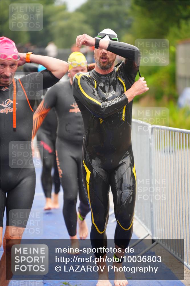 30.08.2026 - Elbe Triathlon Hamburg LAZAROV Photography http://msf.ph/oto/10036803 30.08.2026 09:10:51 Schwimmen 566, 591, 678, 690, 704, 715, 722, 725, 752, 769 meine-sportfotos.de