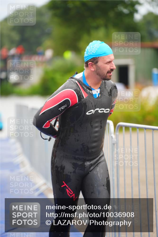 30.08.2026 - Elbe Triathlon Hamburg LAZAROV Photography http://msf.ph/oto/10036908 30.08.2026 09:10:54 Schwimmen 591, 651, 678, 690, 700, 704, 715, 722, 725, 752, 769 meine-sportfotos.de