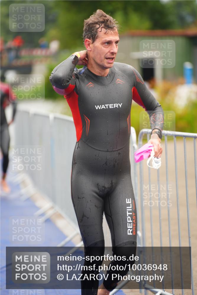 30.08.2026 - Elbe Triathlon Hamburg LAZAROV Photography http://msf.ph/oto/10036948 30.08.2026 09:11:02 Schwimmen 577, 651, 671, 678, 700, 704, 715, 725, 769, 779 meine-sportfotos.de