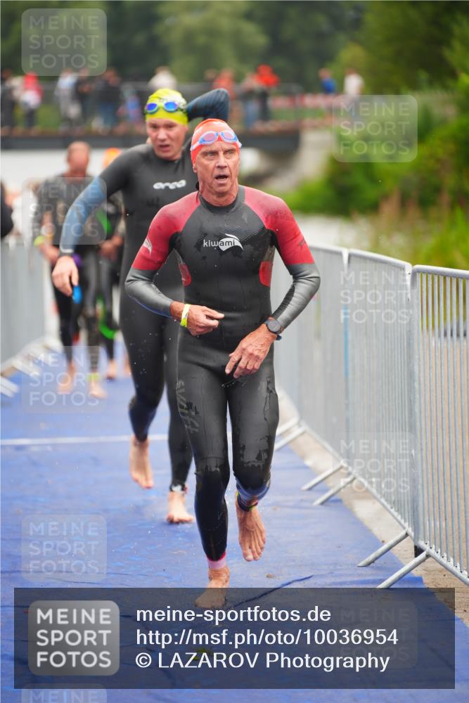 30.08.2026 - Elbe Triathlon Hamburg LAZAROV Photography http://msf.ph/oto/10036954 30.08.2026 09:11:04 Schwimmen 577, 651, 671, 678, 700, 704, 714, 715, 725, 747, 769, 779 meine-sportfotos.de