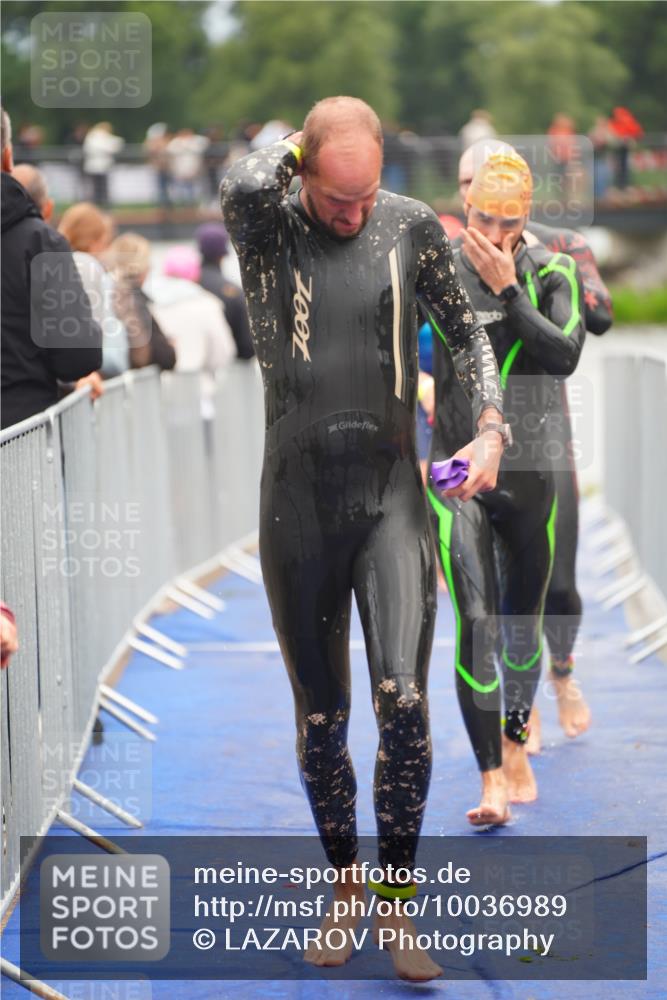 30.08.2026 - Elbe Triathlon Hamburg LAZAROV Photography http://msf.ph/oto/10036989 30.08.2026 09:11:09 Schwimmen 577, 651, 671, 700, 709, 714, 715, 747, 779 meine-sportfotos.de