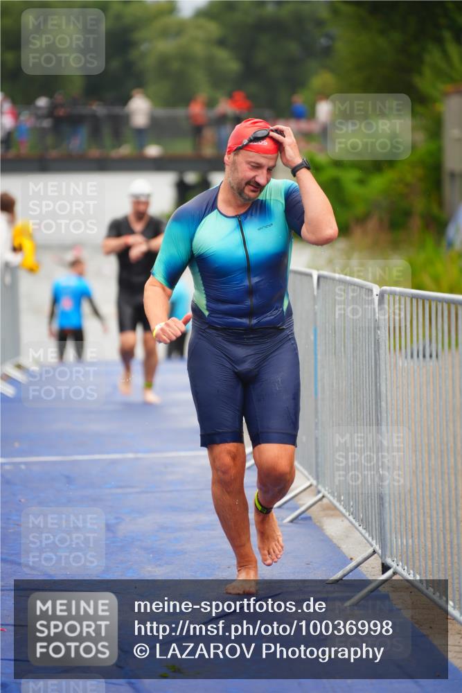 30.08.2026 - Elbe Triathlon Hamburg LAZAROV Photography http://msf.ph/oto/10036998 30.08.2026 09:11:12 Schwimmen 577, 629, 651, 671, 700, 709, 714, 747, 779 meine-sportfotos.de