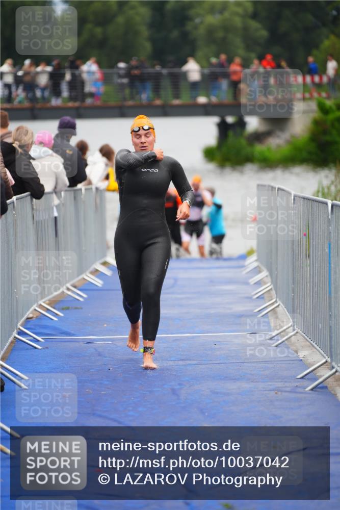 30.08.2026 - Elbe Triathlon Hamburg LAZAROV Photography http://msf.ph/oto/10037042 30.08.2026 09:11:32 Schwimmen 869 meine-sportfotos.de