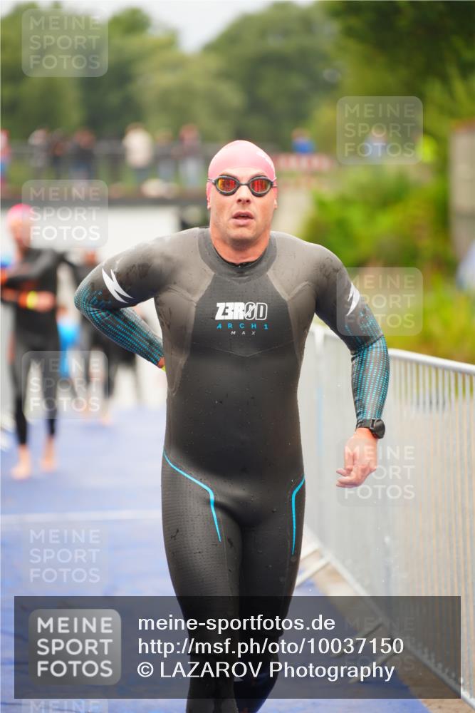 30.08.2026 - Elbe Triathlon Hamburg LAZAROV Photography http://msf.ph/oto/10037150 30.08.2026 09:12:10 Schwimmen 546, 587, 602, 648, 650, 658, 664, 666, 788 meine-sportfotos.de