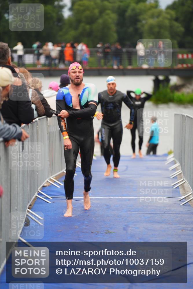 30.08.2026 - Elbe Triathlon Hamburg LAZAROV Photography http://msf.ph/oto/10037159 30.08.2026 09:12:13 Schwimmen 587, 602, 648, 650, 658, 664, 666, 716, 788 meine-sportfotos.de