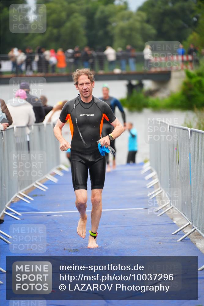 30.08.2026 - Elbe Triathlon Hamburg LAZAROV Photography http://msf.ph/oto/10037296 30.08.2026 09:13:02 Schwimmen 736, 754, 783 meine-sportfotos.de