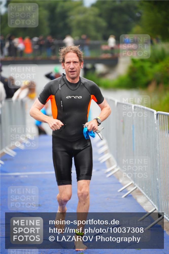 30.08.2026 - Elbe Triathlon Hamburg LAZAROV Photography http://msf.ph/oto/10037308 30.08.2026 09:13:03 Schwimmen 736, 754, 783 meine-sportfotos.de