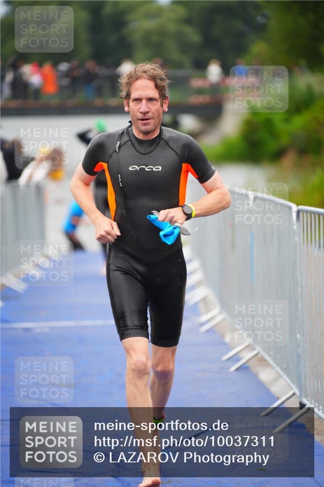 30.08.2026 - Elbe Triathlon Hamburg LAZAROV Photography http://msf.ph/oto/10037311 30.08.2026 09:13:03 Schwimmen 736, 754, 783 meine-sportfotos.de