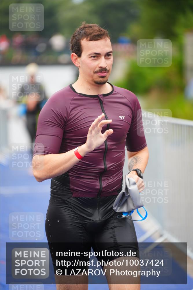 30.08.2026 - Elbe Triathlon Hamburg LAZAROV Photography http://msf.ph/oto/10037424 30.08.2026 09:13:50 Schwimmen 510, 711 meine-sportfotos.de