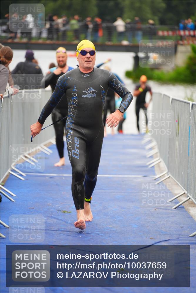 30.08.2026 - Elbe Triathlon Hamburg LAZAROV Photography http://msf.ph/oto/10037659 30.08.2026 09:15:10 Schwimmen 662, 669, 734, 786 meine-sportfotos.de