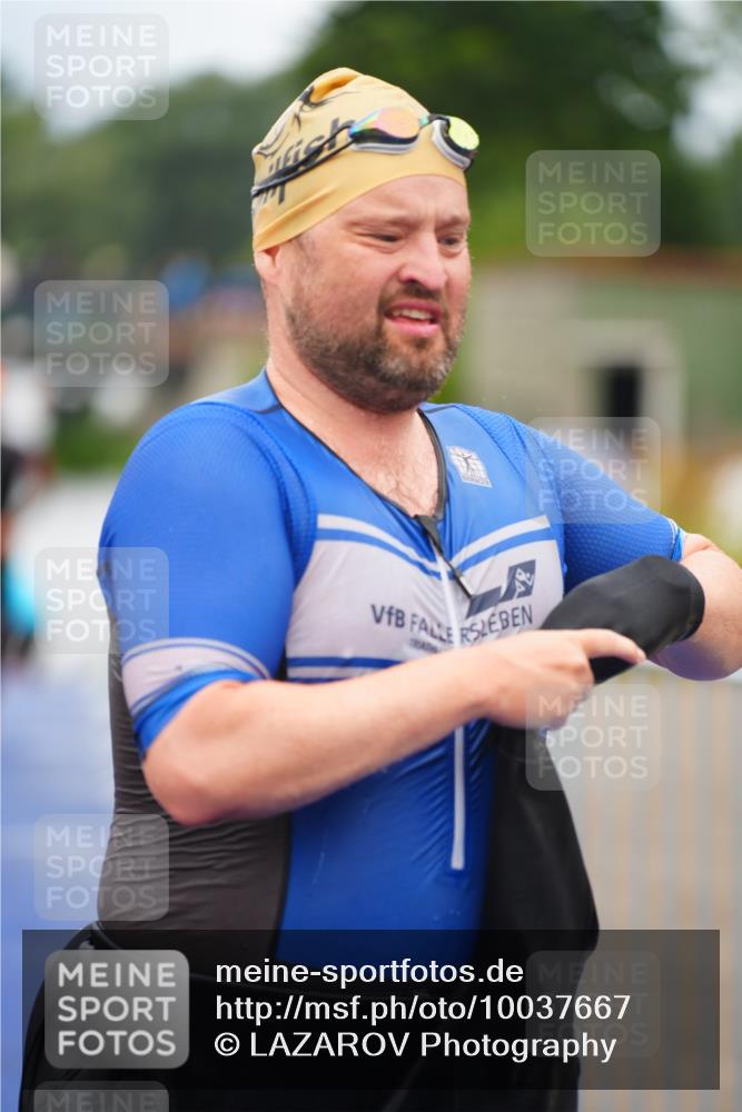 30.08.2026 - Elbe Triathlon Hamburg LAZAROV Photography http://msf.ph/oto/10037667 30.08.2026 09:15:15 Schwimmen 662, 669, 720, 734, 785, 786 meine-sportfotos.de