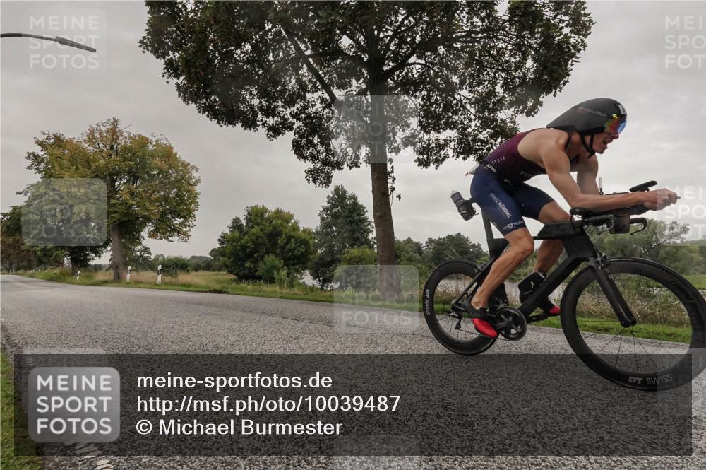 30.08.2026 - Elbe Triathlon Hamburg Michael Burmester http://msf.ph/oto/10039487 30.08.2026 08:37:57 Radfahren 205 meine-sportfotos.de