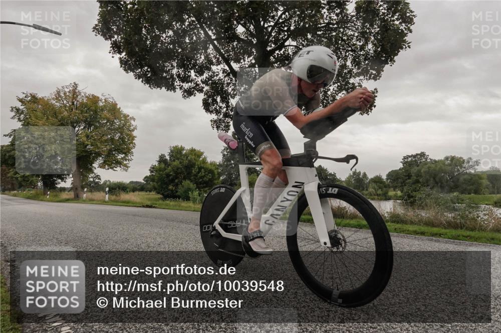 30.08.2026 - Elbe Triathlon Hamburg Michael Burmester http://msf.ph/oto/10039548 30.08.2026 08:39:52 Radfahren 213, 247 meine-sportfotos.de