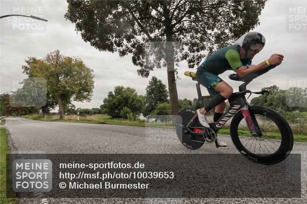 30.08.2026 - Elbe Triathlon Hamburg Michael Burmester http://msf.ph/oto/10039653 30.08.2026 08:43:30 Radfahren 198 meine-sportfotos.de