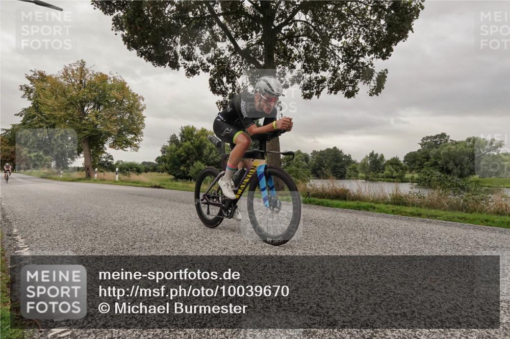 30.08.2026 - Elbe Triathlon Hamburg Michael Burmester http://msf.ph/oto/10039670 30.08.2026 08:44:24 Radfahren 182, 210 meine-sportfotos.de