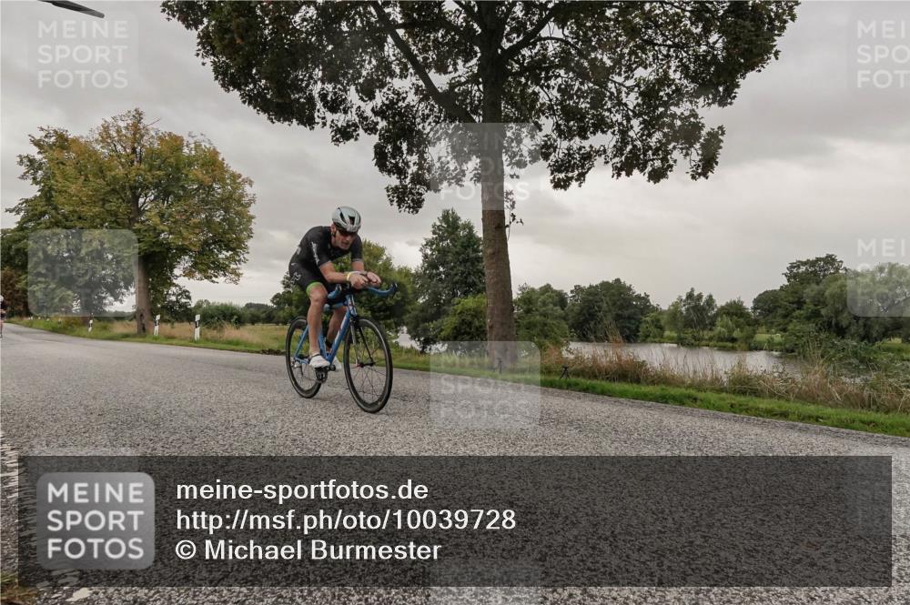 30.08.2026 - Elbe Triathlon Hamburg Michael Burmester http://msf.ph/oto/10039728 30.08.2026 08:46:29 Radfahren 192, 223 meine-sportfotos.de