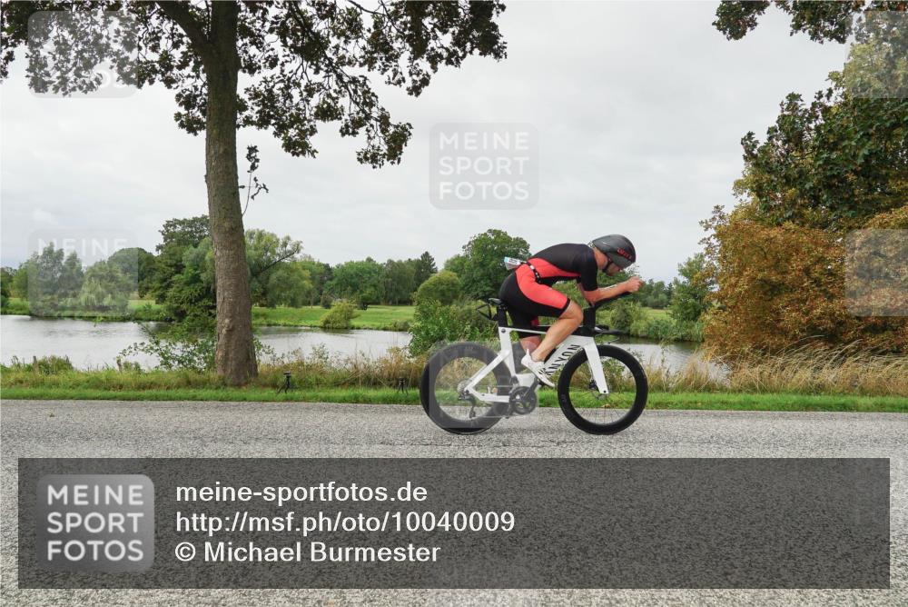 30.08.2026 - Elbe Triathlon Hamburg Michael Burmester http://msf.ph/oto/10040009 30.08.2026 10:48:34 Radfahren 919, 1091, 1142, 1148, 1209, 1246, 1289 meine-sportfotos.de