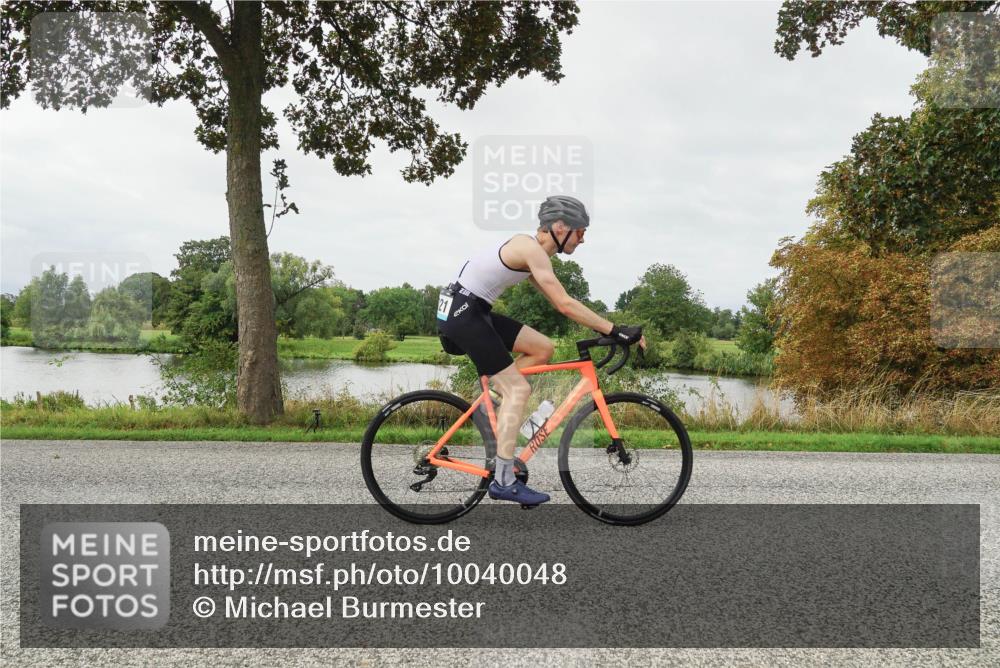 30.08.2026 - Elbe Triathlon Hamburg Michael Burmester http://msf.ph/oto/10040048 30.08.2026 10:48:57 Radfahren 1135, 1177 meine-sportfotos.de