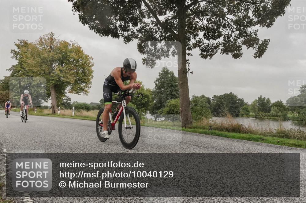 30.08.2026 - Elbe Triathlon Hamburg Michael Burmester http://msf.ph/oto/10040129 30.08.2026 08:56:02 Radfahren 193, 204, 328, 411 meine-sportfotos.de