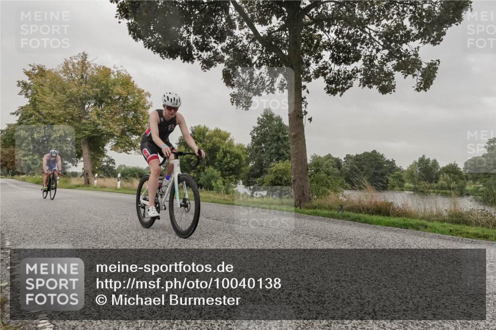 30.08.2026 - Elbe Triathlon Hamburg Michael Burmester http://msf.ph/oto/10040138 30.08.2026 08:56:03 Radfahren 193, 204, 328, 411 meine-sportfotos.de