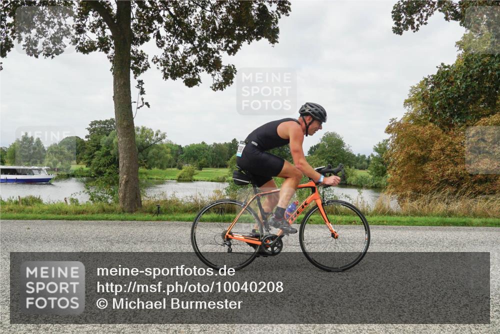 30.08.2026 - Elbe Triathlon Hamburg Michael Burmester http://msf.ph/oto/10040208 30.08.2026 10:51:07 Radfahren 988, 1100, 1273, 1298, 1341, 1347 meine-sportfotos.de